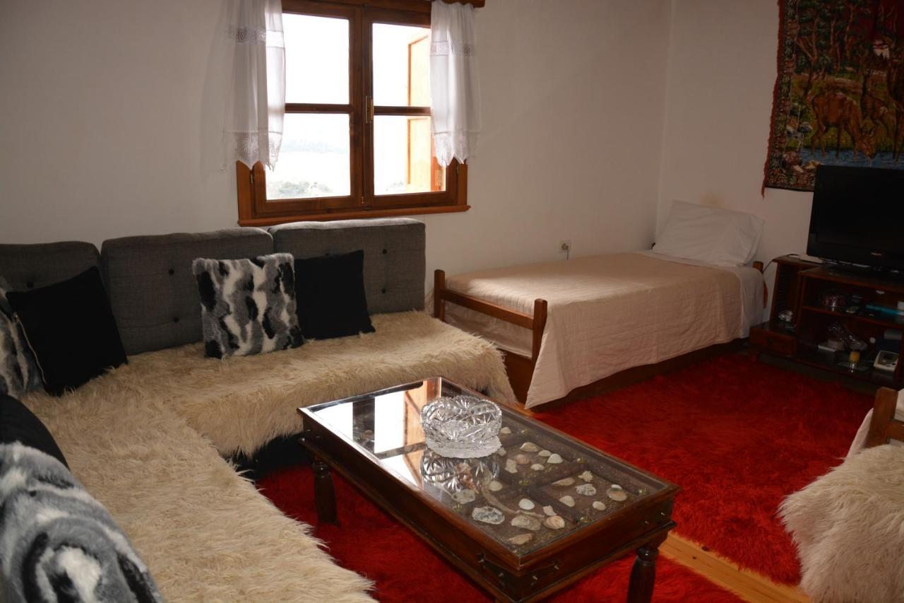 Guest House Memushi Gjirokastër Dış mekan fotoğraf